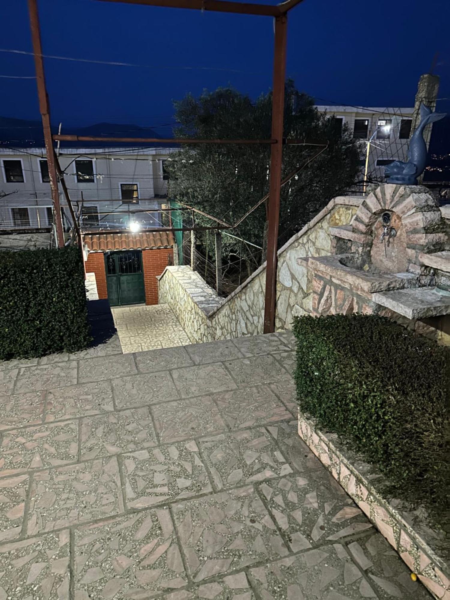 Villa Kevin'S Саранда Екстер'єр фото